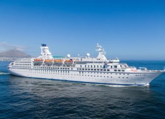 Aus MS ASTOR wird Jules Verne – TransOcean Kreuzfahrten verabschiedet Schiff mit besonderer Farewell-Saison