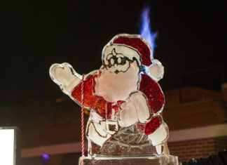 Lichterfeste und Weihnachts-Straßenparty: Rockford stimmt sich auf die Adventszeit ein