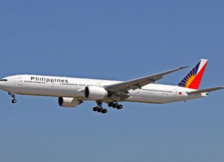 Philippine Airlines Notlandung: Flammen aus dem Triebwerk!