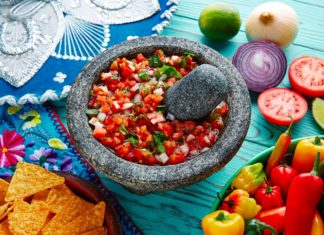 Enchanting Travels: Kulinarik Reisen – Die köstlichsten Reiseziele weltweit