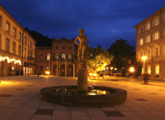 36 Zimmer im Gebäude „Badhotel“ komplett renoviert.