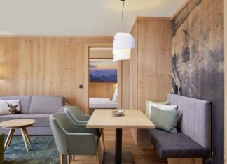 Für kleine Abenteurer, Badenixen und Winterfans: Familien-Urlaubsvergnügen im Vier-Sterne-Superior Zugspitz Resort