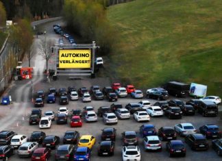 FORT FUN: Autokino geht mit Live-Events vorerst in die Verlängerung