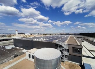 Sonnenstrom fließt – Leuchtturmprojekt auf dem Weg zu Klimaneutralität