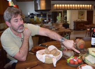 Tomatenstulle auf mallorquinisch