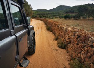 Menorca per Jeepsafari erkunden