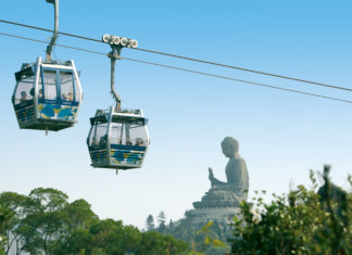 Dim Sum und die HEIMAT by PETER FIND in Hongkong