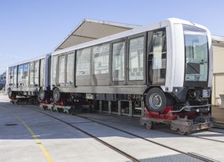 Terminal 3-Ausbau: Erster Zug der neuen Sky Line-Bahn vorgestellt