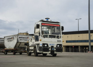 Innovation im Ground Handling: Fraport testet autonomen Gepäck- und Frachtschlepper