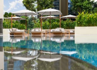 Das Conrad Singapore Orchard eröffnet und bringt ein neues Gefühl von kühnem und raffinierten Luxus in die Gartenstadt