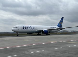 Letzter Condor B767 Passagierflug landet in Frankfurt