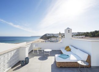 Wenn an der Algarve die Sonne im Meer versinkt, ist es Zeit für …