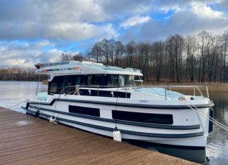 Le Boat lässt Liberty zu Wasser