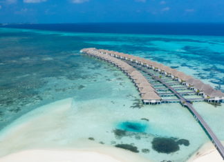Inspiriert von ozeanischer Schönheit – LUX* South Ari Atoll enthüllt neu renovierte Wasservillen