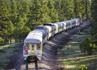 Neues aus Arizona: Vatikan-Sternwarte, Neuer Astro Trail, Surfen in der Wüste