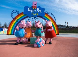 Es wird ein Mädchen! Alles rosa im PEPPA PIG Park Günzburg