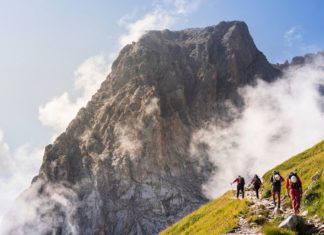 Sicher die Berge genießen – Verbraucherinformation der ERGO Reiseversicherung