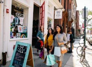 Weihnachtsshopping in Philadelphia: Steuerfrei einkaufen – Premium Sneaker, Sportbekleidung und Schokolade