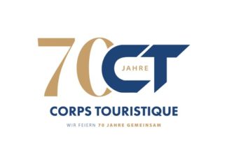 Corps Touristique- 70 Jahre jung