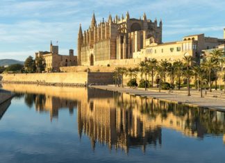 Große Stars und emotionale Highlights vor Traumkulissen des Mittelmeers