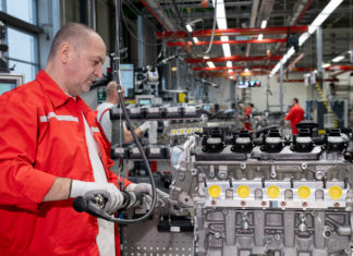 50 Jahre Fünfzylinder-Motor – Eine Legende gefertigt bei Audi Hungaria