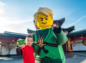 2026_LLF_Global_NINJAGO_MaskBuild9