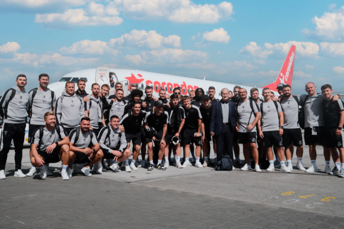 Teamfoto Górnik Zabrze (c) Corendon Airlines