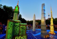 Sonnenfinsternis trifft Miniatur-WeltLEGOLAND® Deutschland hält den Himmel über dem MINILAND fest