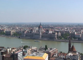 Rückblick: Red Bull Airrace in Budapest